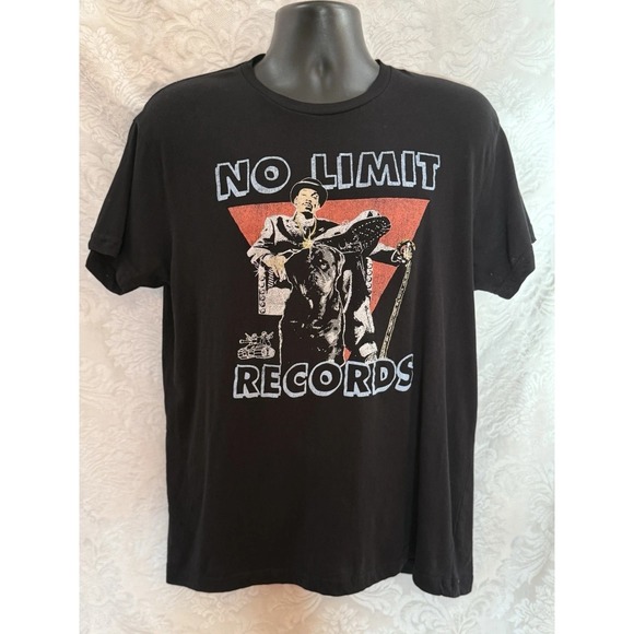 Snoop Dogg Mens T-Shirt - Picture 1 of 4